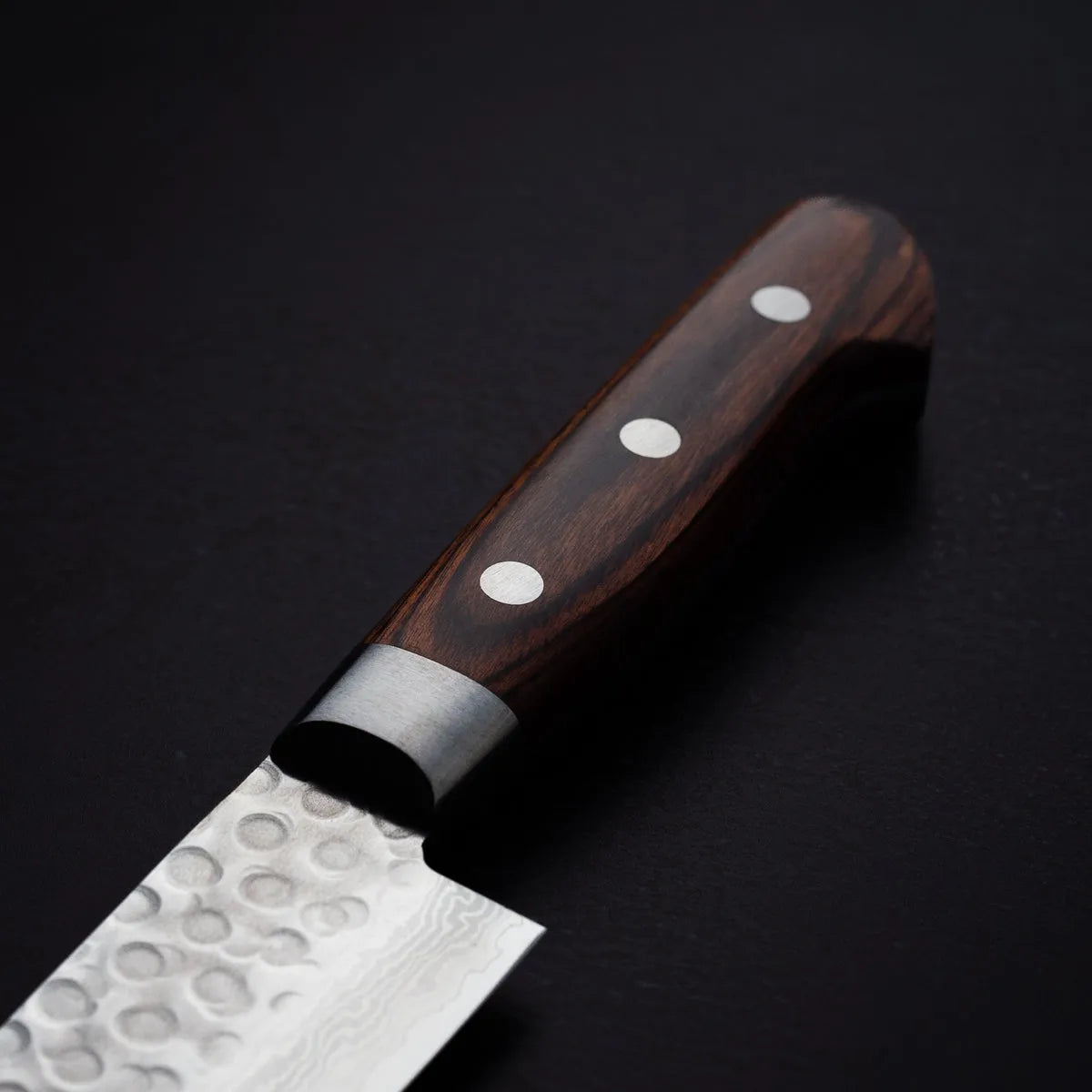 Tsunehisa VG10 Damascus Tsuchime Gyuto 210mm