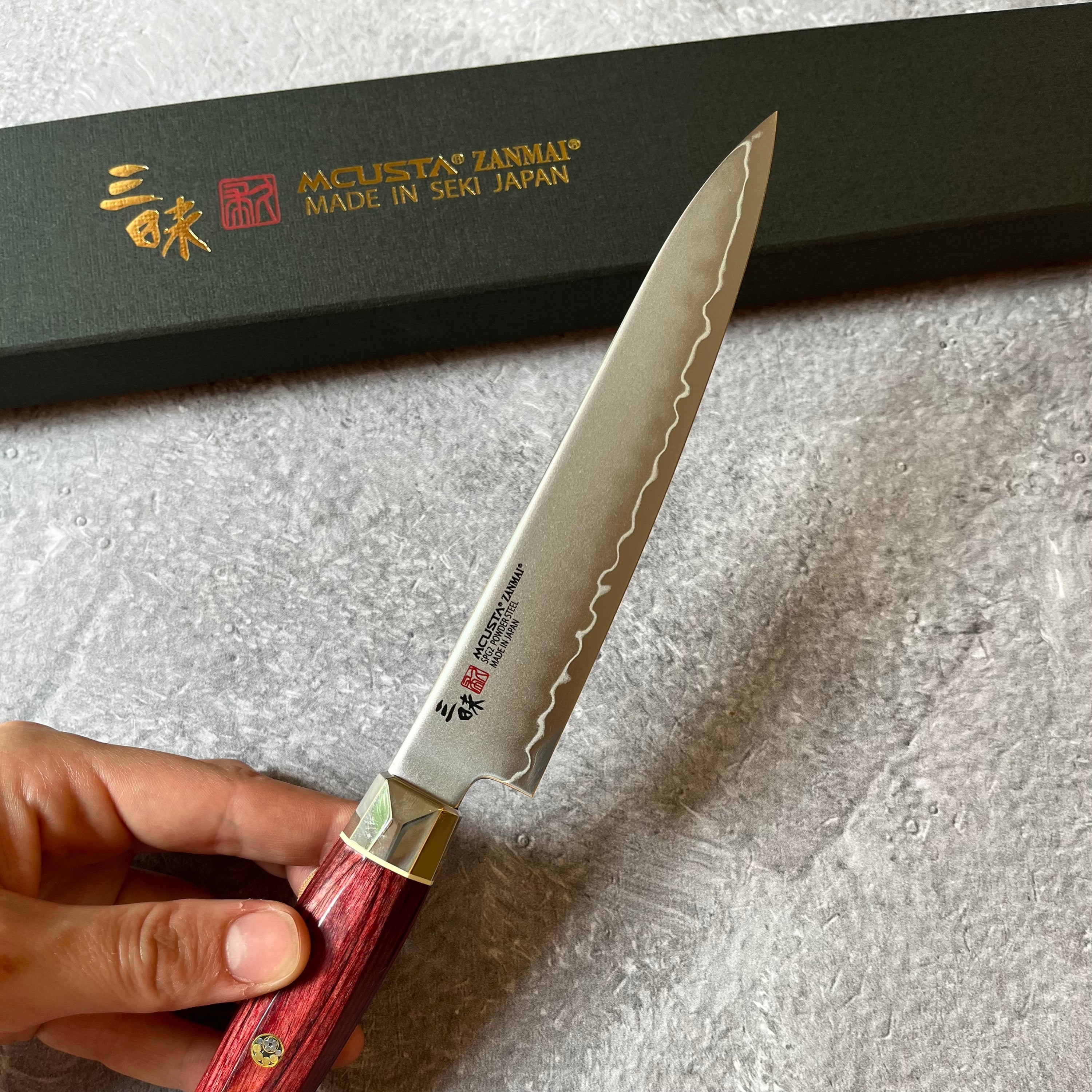 Mcusta Revolution Petty 150mm