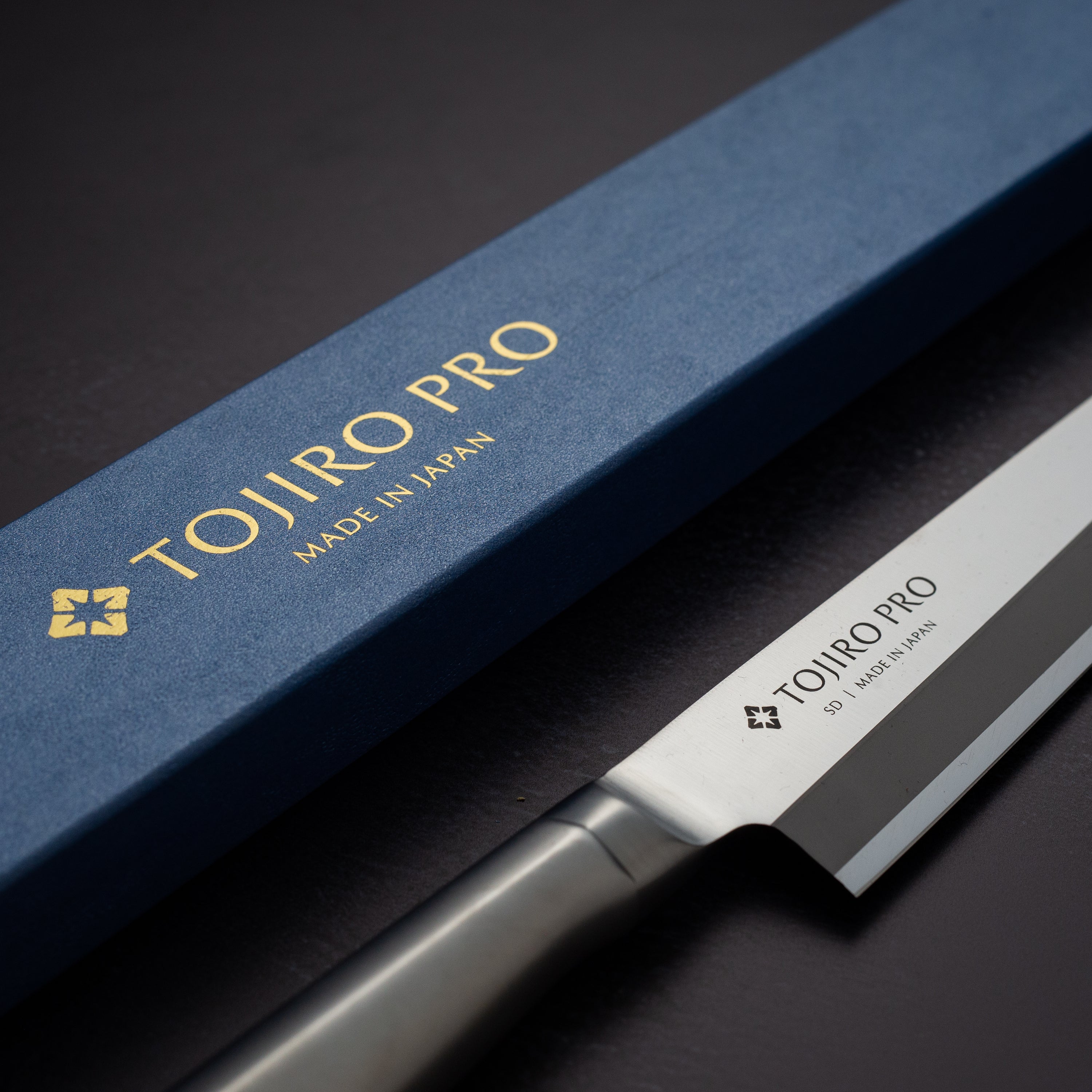 Tojiro PRO Yanagiba za desnoruke 270mm