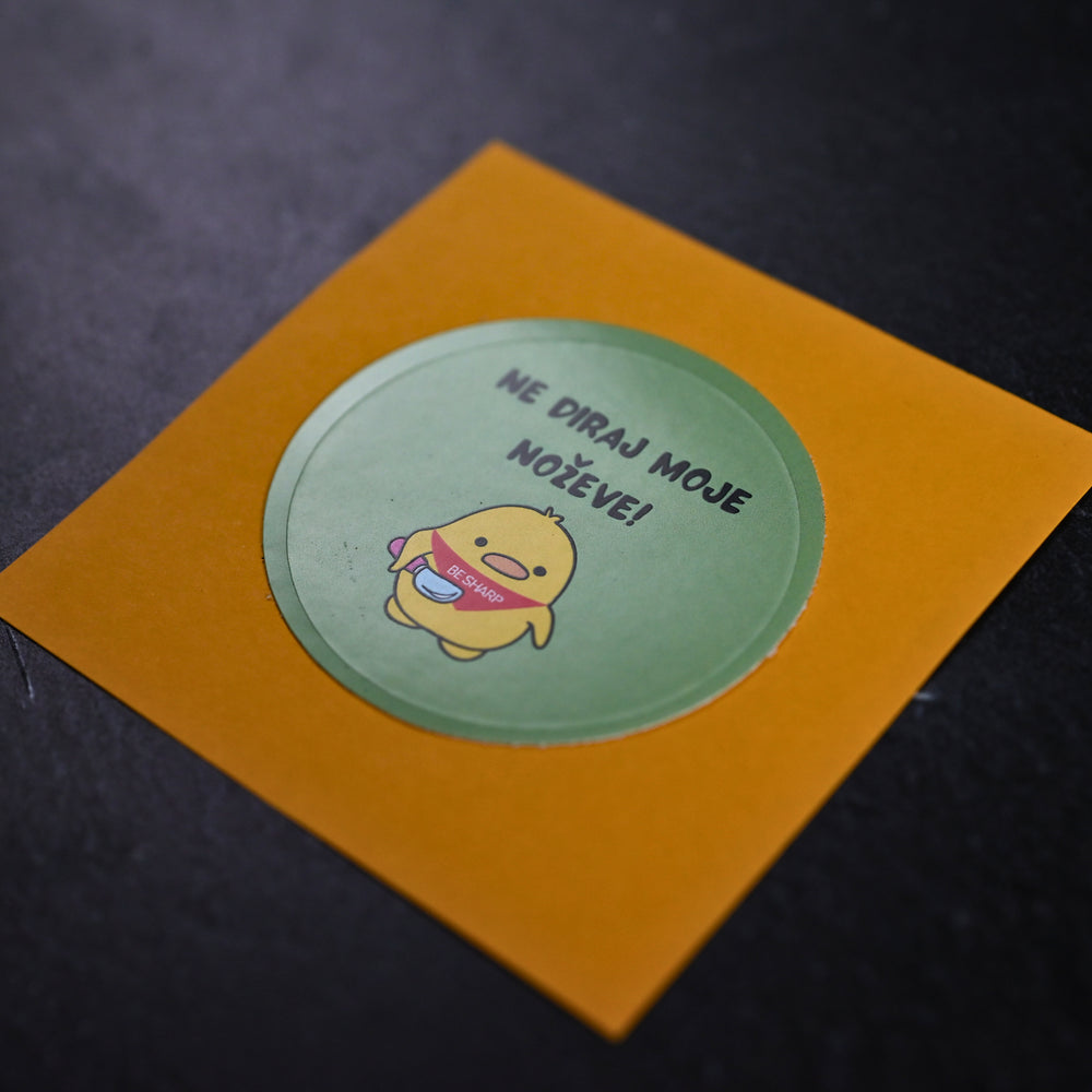 Stiker - ne diraj moje noževe