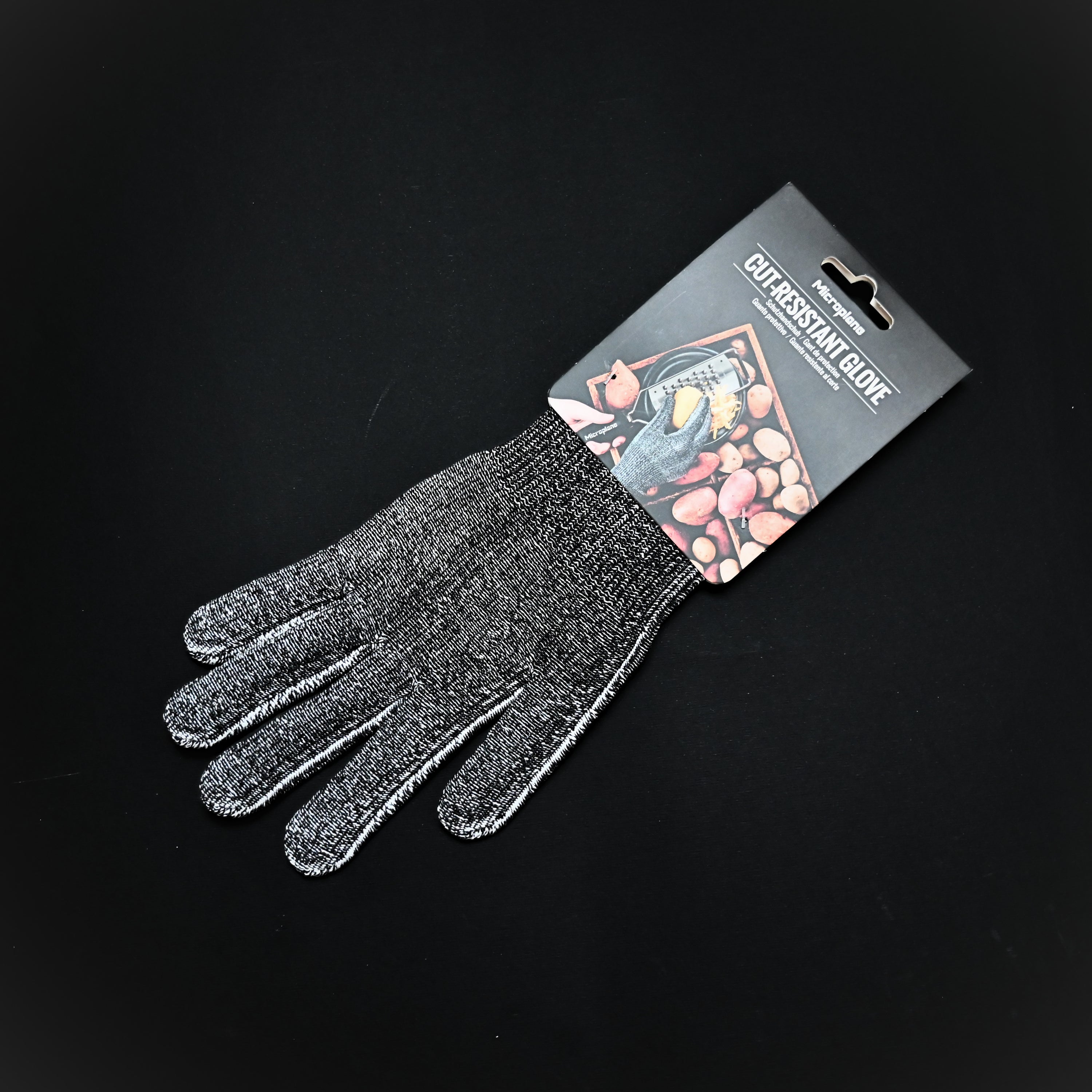 Microplane protective glove