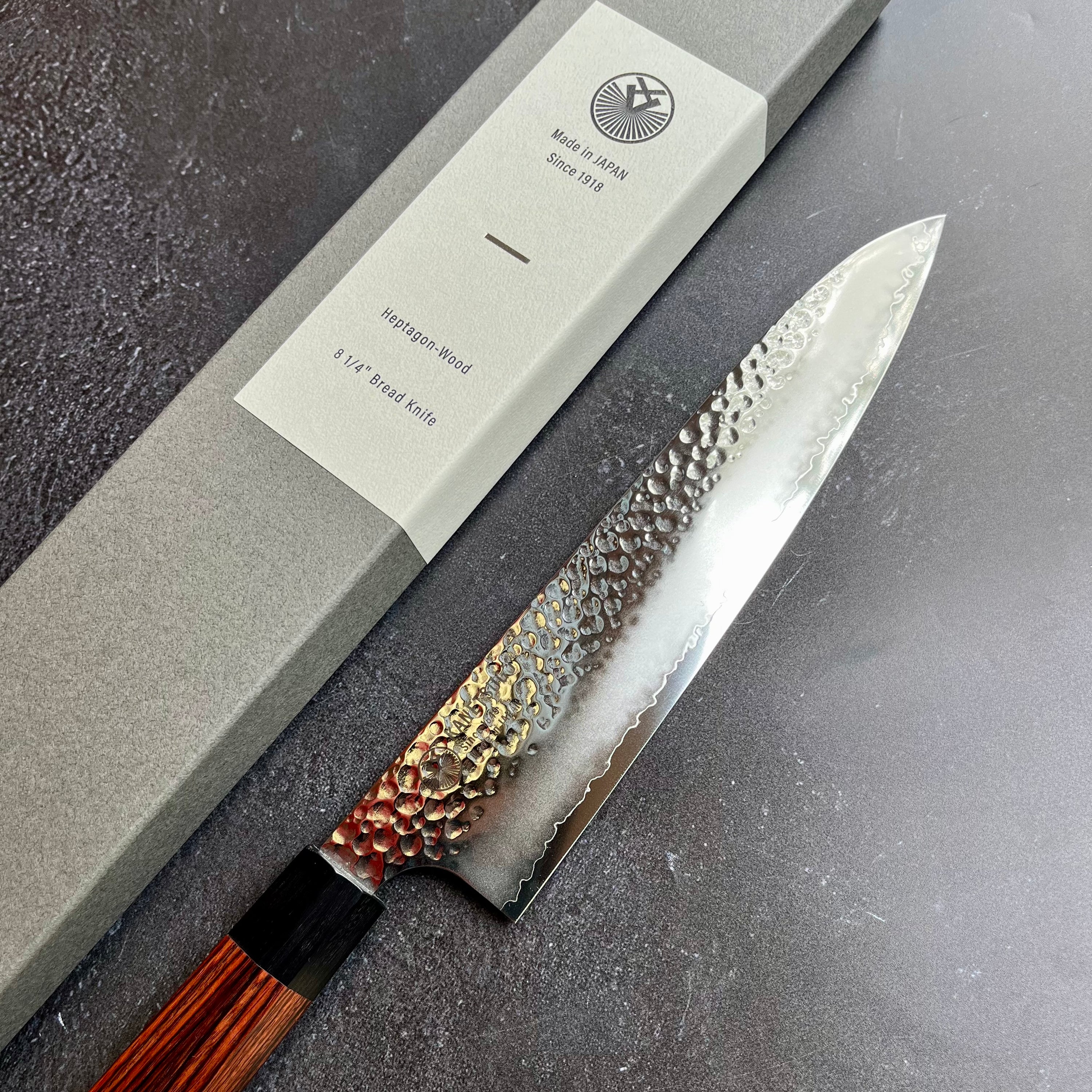 Seki Kanetsugu Heptagon Gyuto 200mm