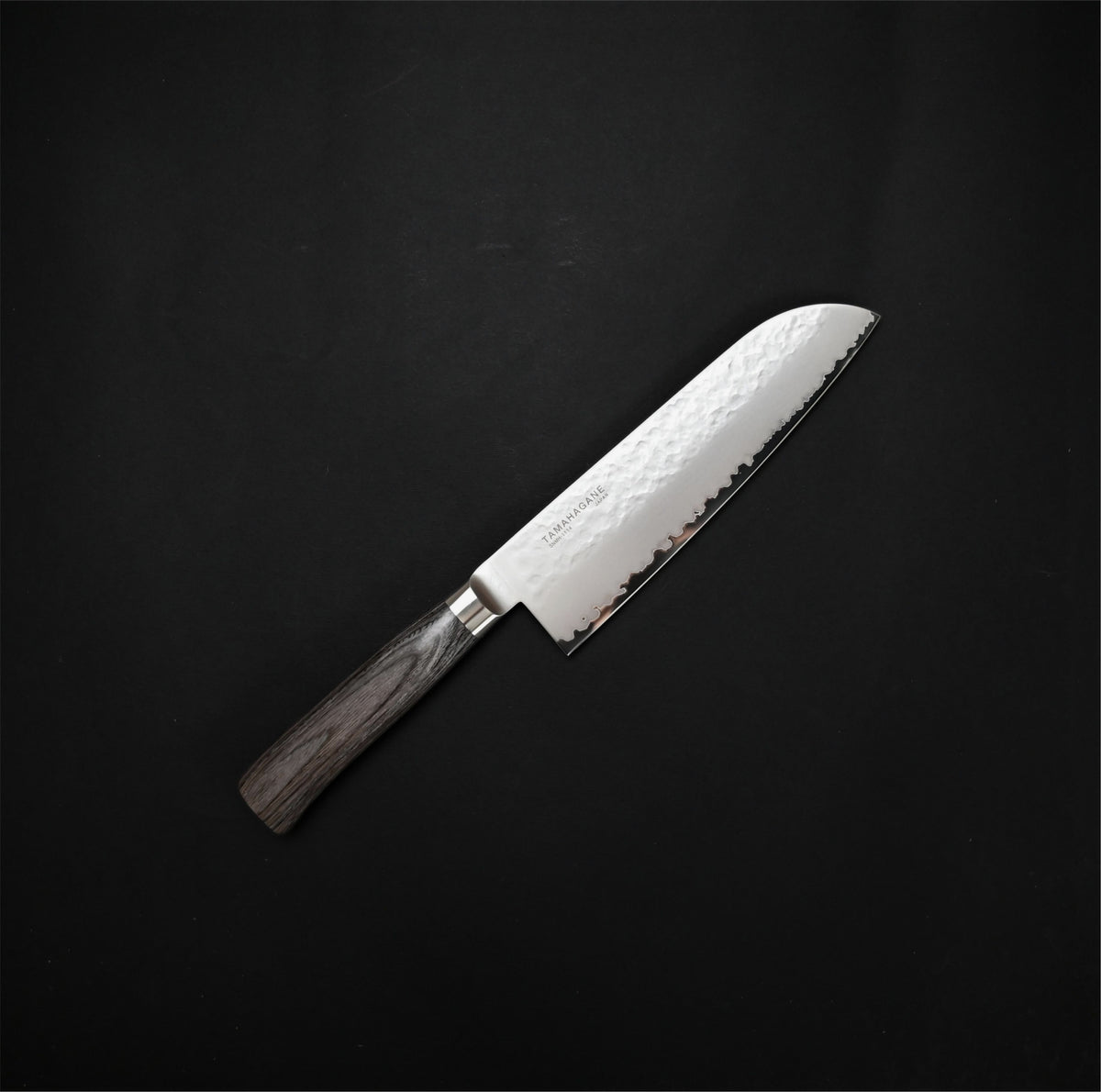Tamahagane Tsubame Black Santoku 175mm