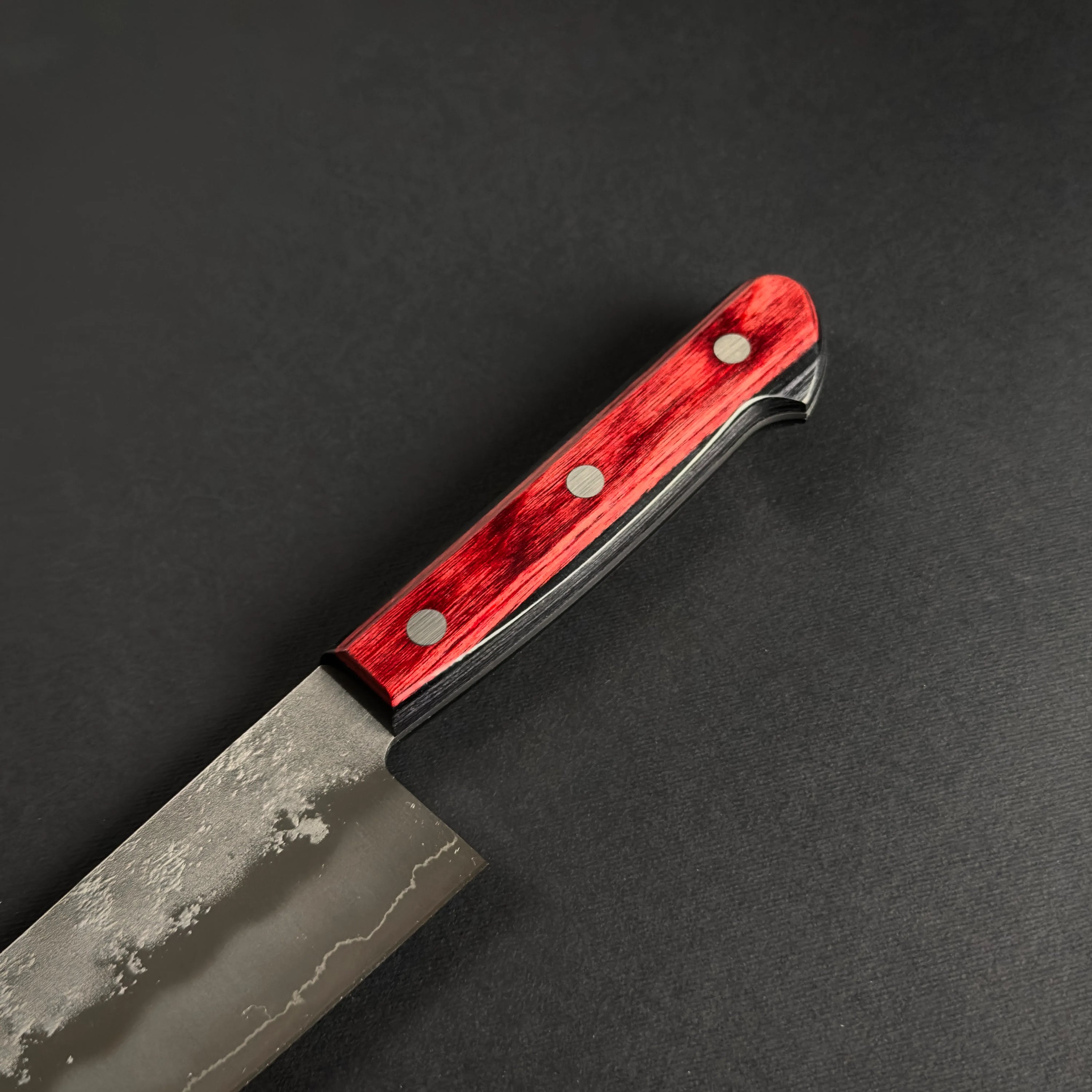 Tsunehisa Ginsan Nashiji Red Santoku 180mm